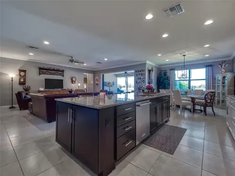 16915 Loudon Place Bradenton FL 34202