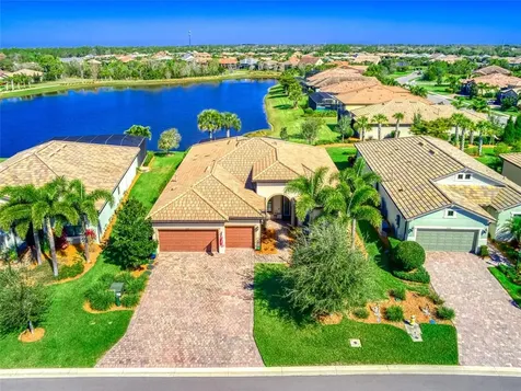 16915 Loudon Place Bradenton FL 34202