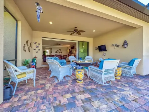 16915 Loudon Place Bradenton FL 34202