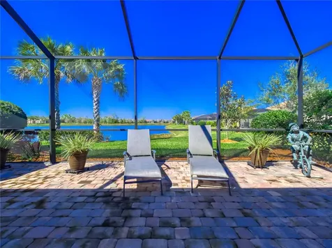16915 Loudon Place Bradenton FL 34202