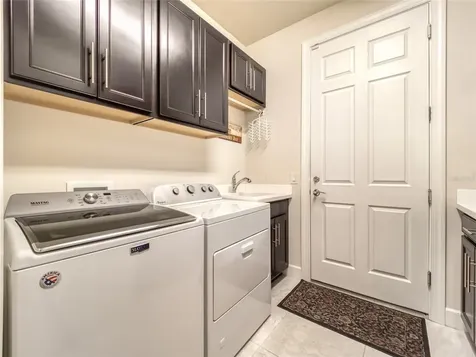16915 Loudon Place Bradenton FL 34202