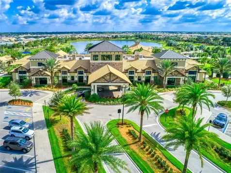 16915 Loudon Place Bradenton FL 34202