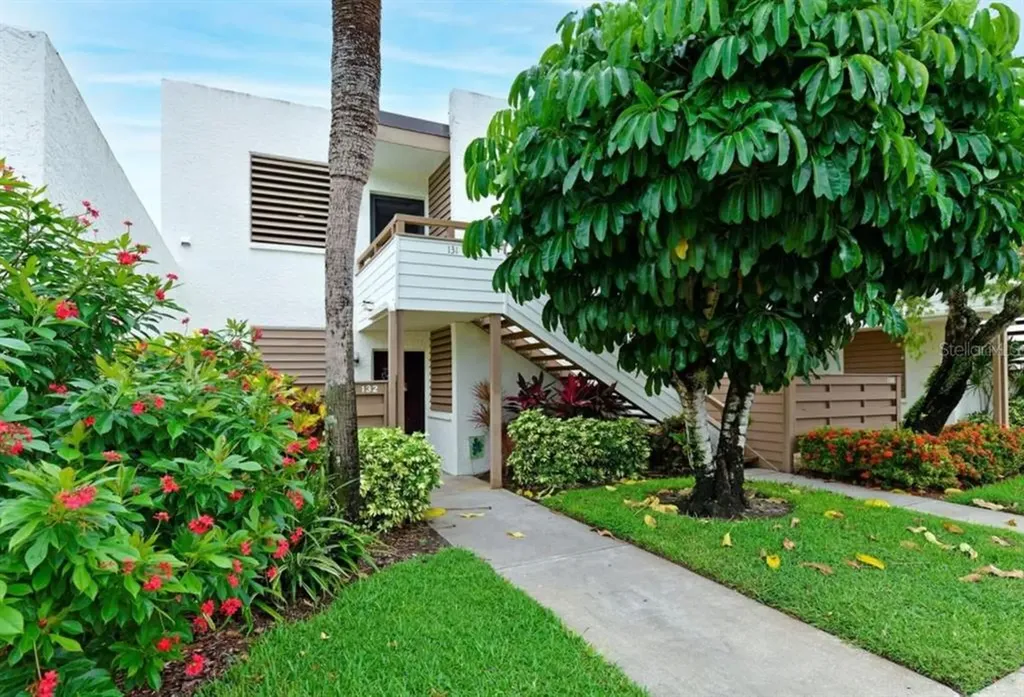 131 Tidewater Drive Bradenton FL 34210