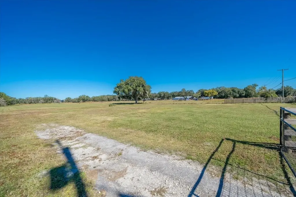 31935 County Road 52 San Antonio FL 33576