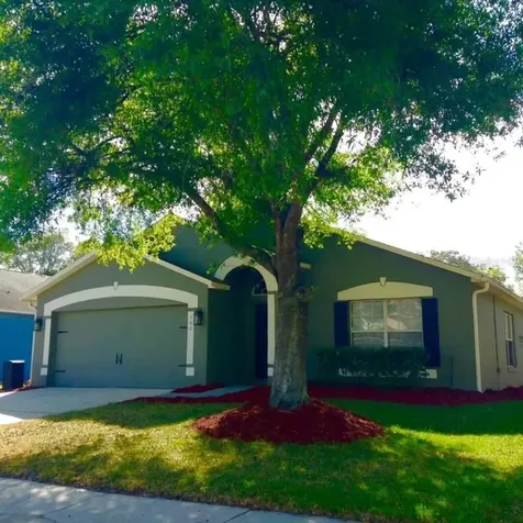 142 London Fog Way Sanford FL 32771