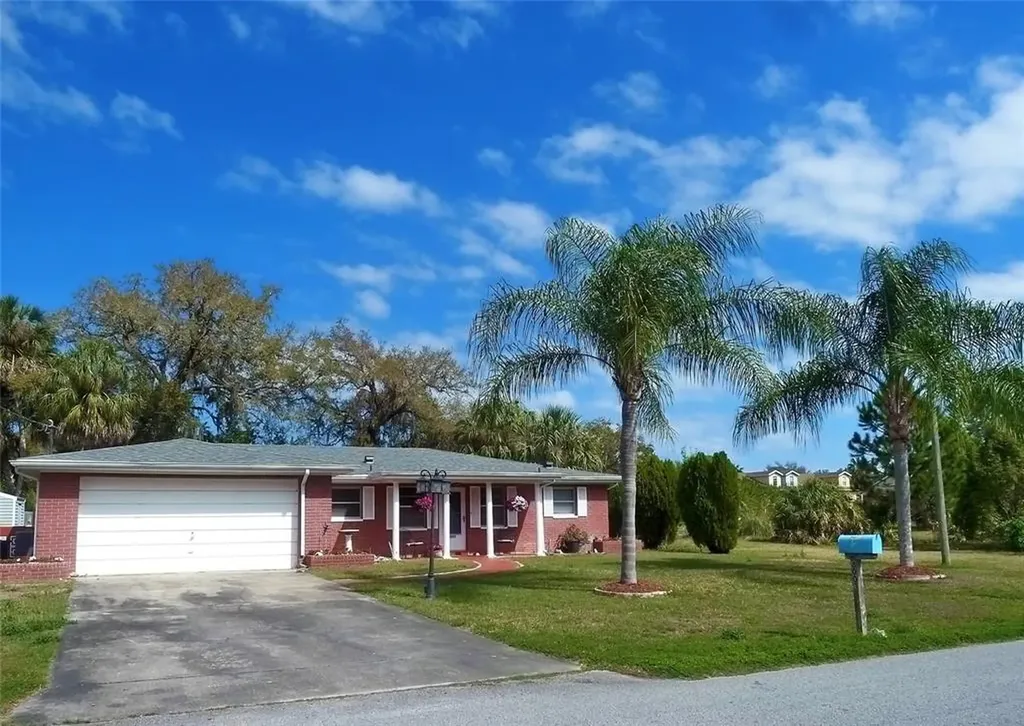 8003 Gulf Way Hudson FL 34667