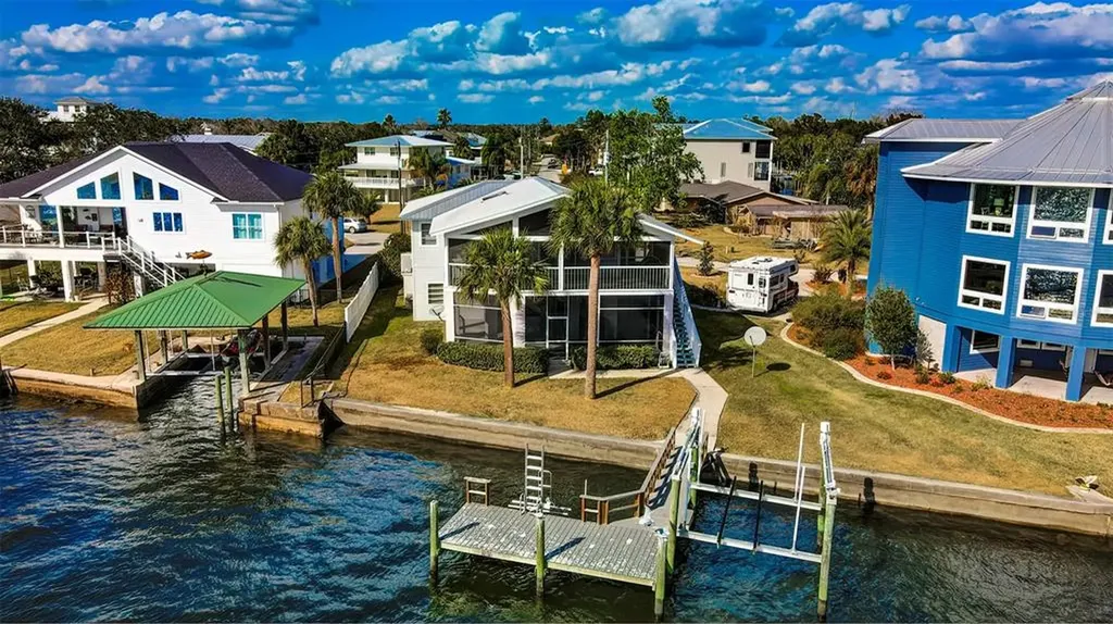 2000 NW 13th Street Crystal River FL 34428