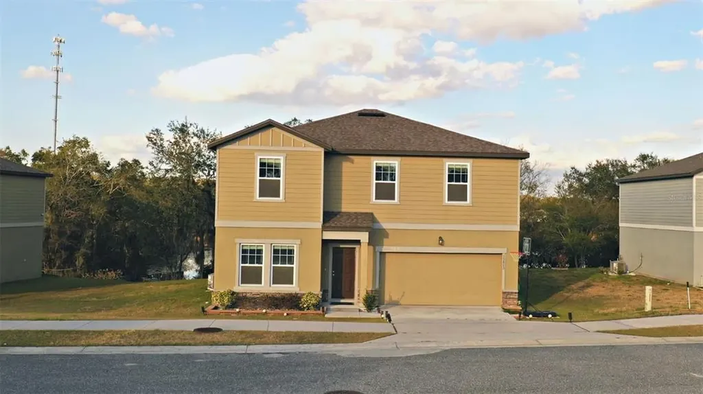 15865 Surfbird Court Mascotte FL 34753