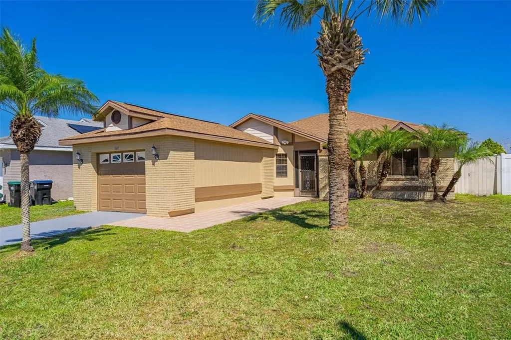 1019 Apopka Woods Lane Orlando FL 32824