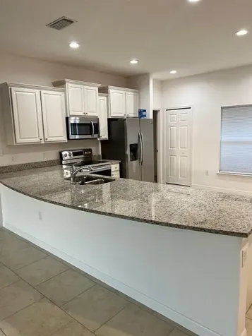389 Villa Sorrento Circle Haines City FL 33844