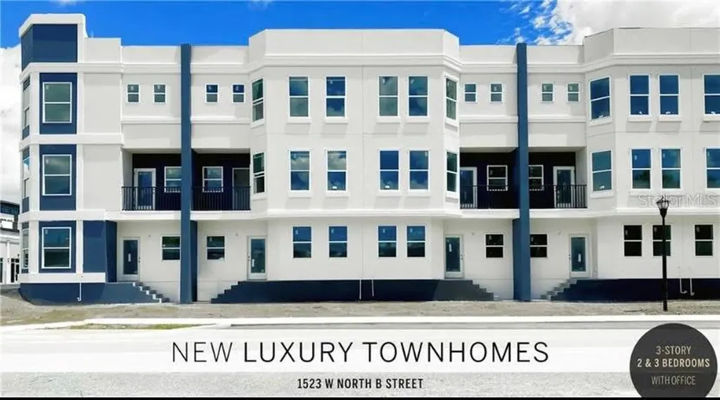 1523 W North B Street Tampa FL 33606