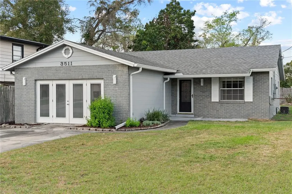 3511 E Crystal Lake Avenue Orlando FL 32806