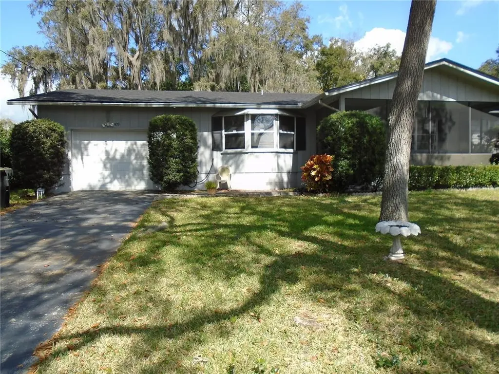 409 Lakeshore Drive Polk City FL 33868