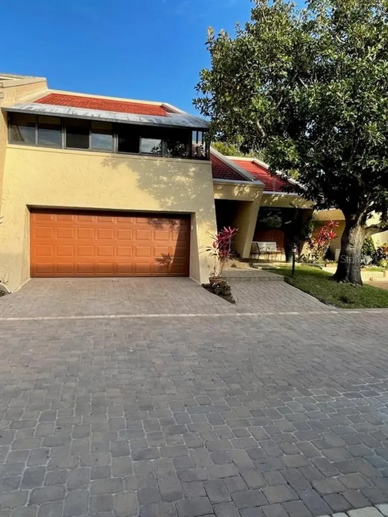 25 Casarena Court Winter Haven FL 33881
