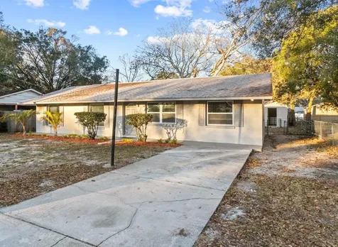 1010 Beach Lane Winter Haven FL 33880