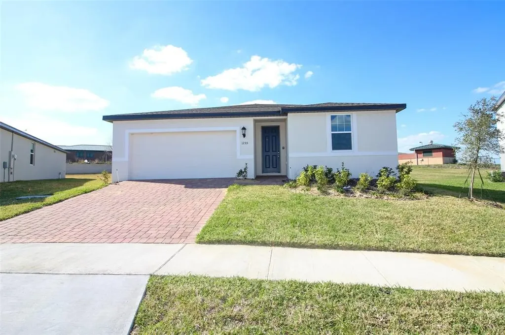 1255 Citrus Landings Boulevard Davenport FL 33837