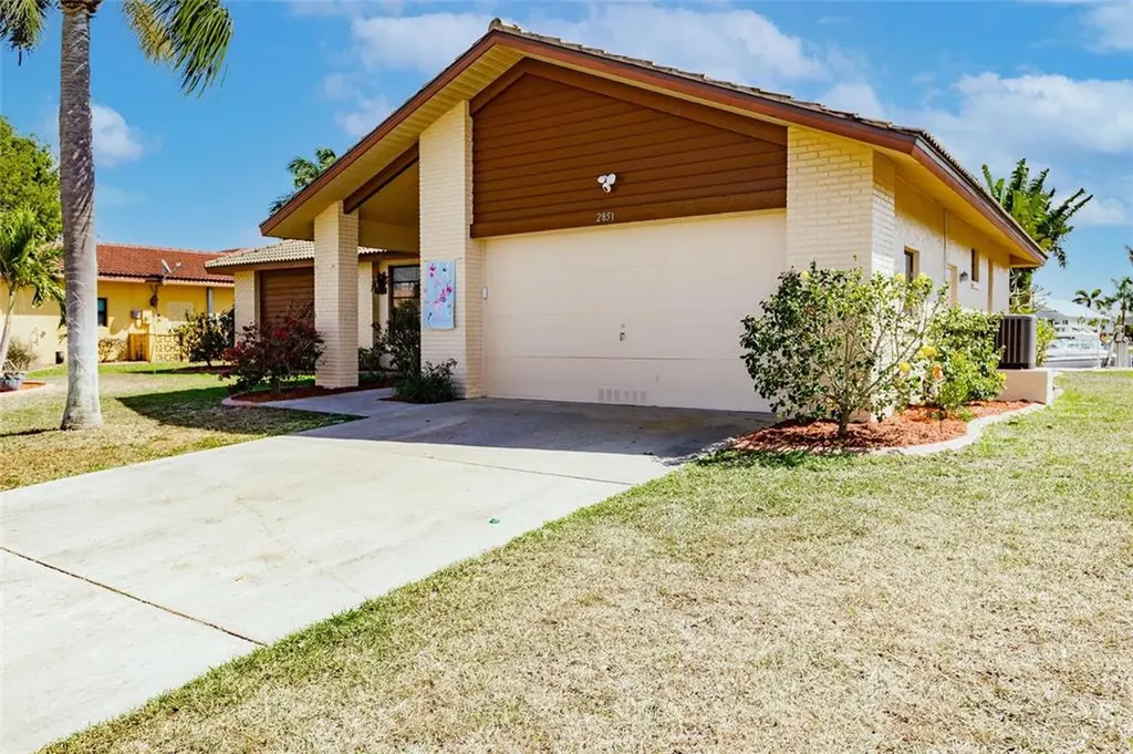 2851 Via Paloma Drive Punta Gorda FL 33950