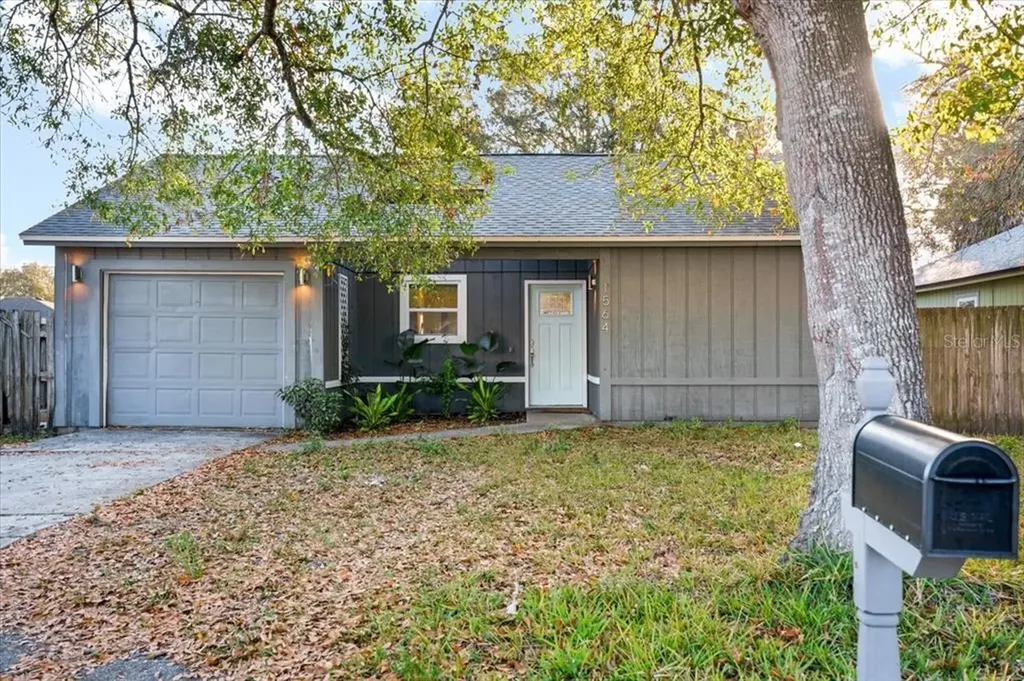 1564 Oak Park Avenue Sarasota FL 34237