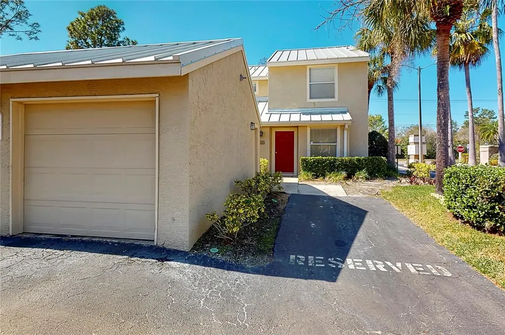 13008 Lorna Place Tampa FL 33618