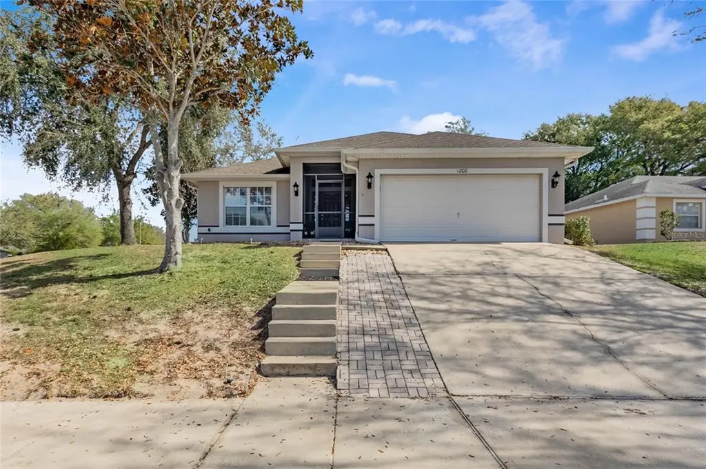 1200 N Jacks Lake Road Clermont FL 34711