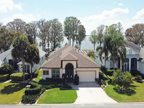 6362 Sailboat Avenue Tavares FL 32778