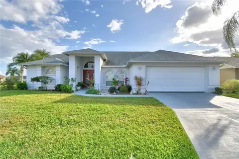 636 Reflections Loop Winter Haven FL 33884