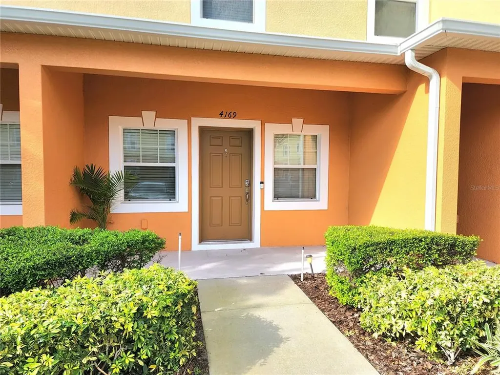 4169 Shade Tree Lane Lakeland FL 33812
