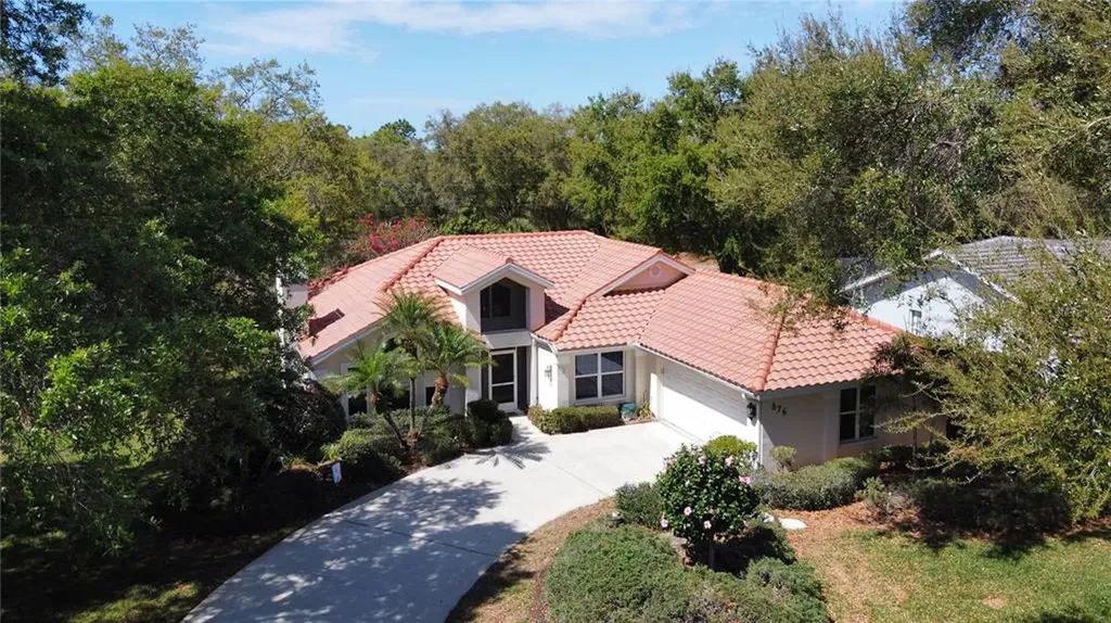 876 Connemara Circle Venice FL 34292