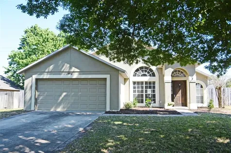 899 Lake Jackson Circle Apopka FL 32703