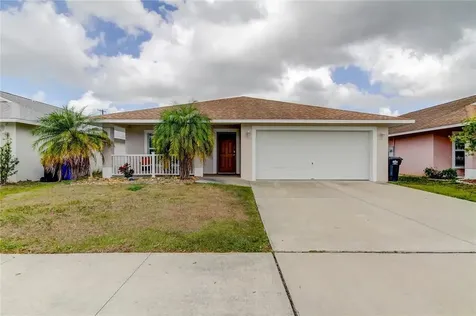 1424 Blossom Bayou Circle Ruskin FL 33570
