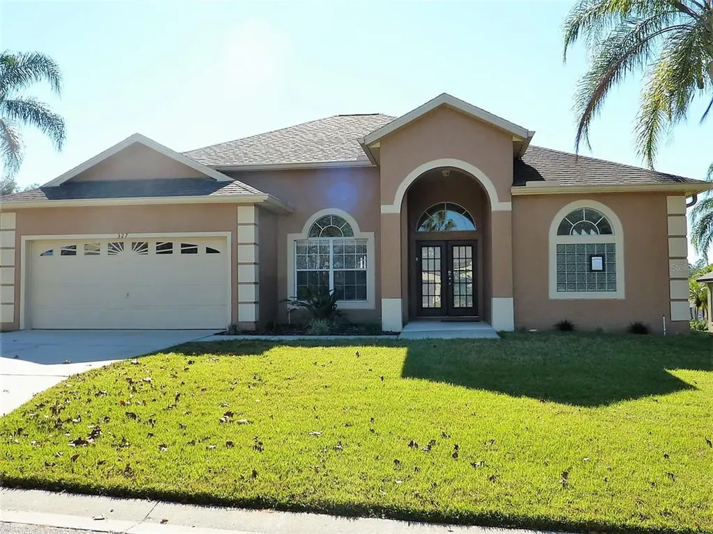 327 Greeley Loop Davenport FL 33897