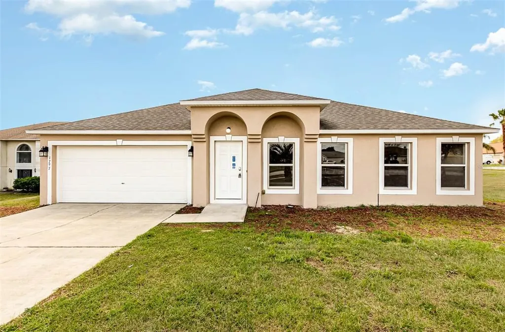 1797 Western Hills Lane Mascotte FL 34753