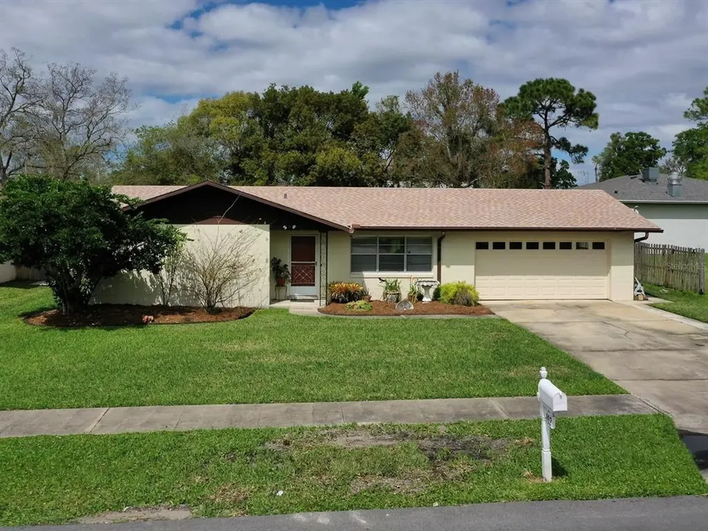 102 Garden Court Sanford FL 32771