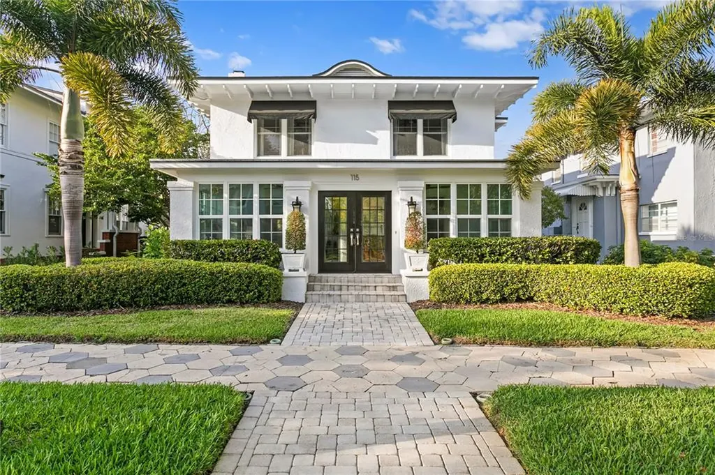 115 8th Avenue NE St Petersburg FL 33701
