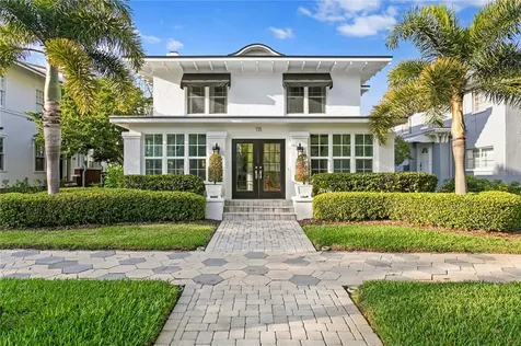 115 8th Avenue NE St Petersburg FL 33701