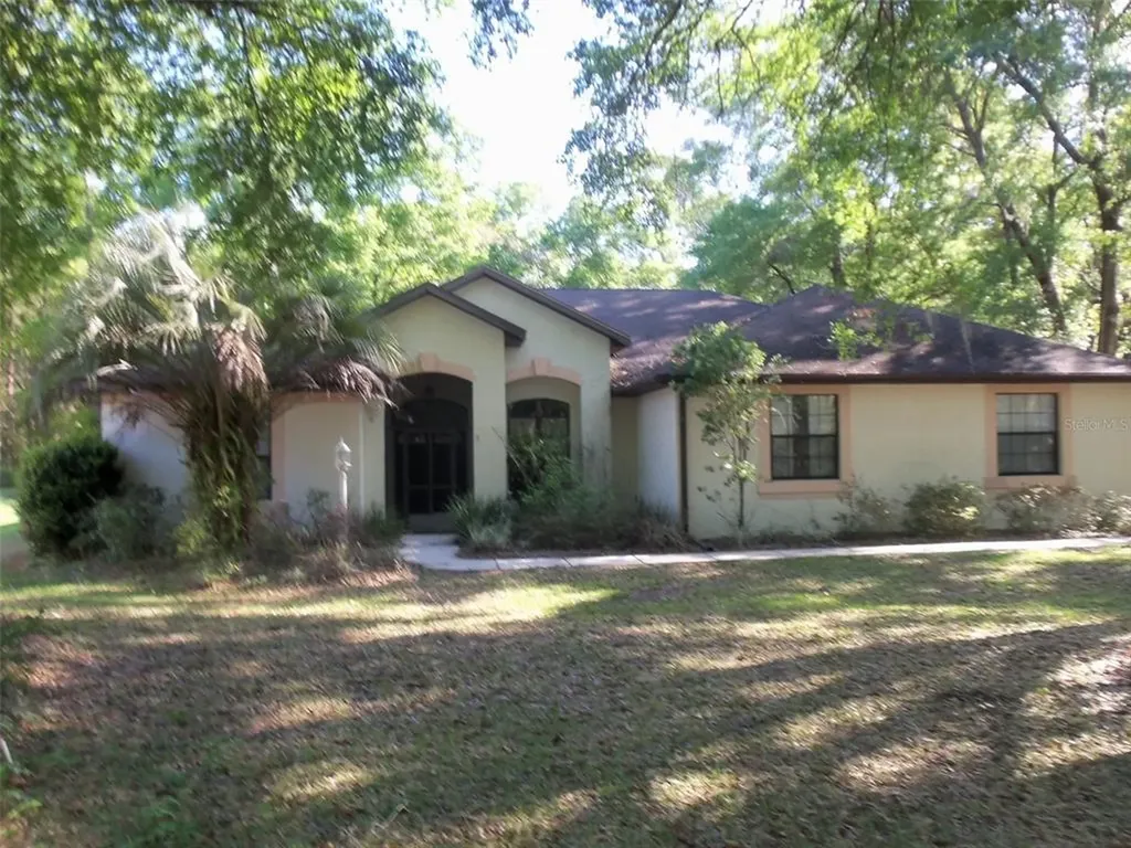 19161 SW 101st Place Road Dunnellon FL 34432