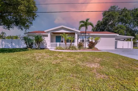 4314 Locust Street NE St Petersburg FL 33703