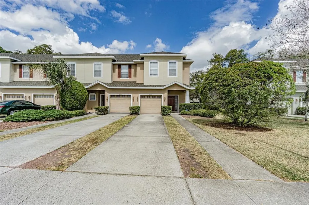 4505 Amberly Oaks Court Tampa FL 33614