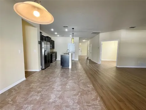 13184 Royal Pines Avenue Riverview FL 33579