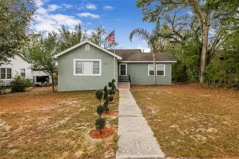 334 Drive J A Wiltshire Avenue E Lake Wales FL 33853