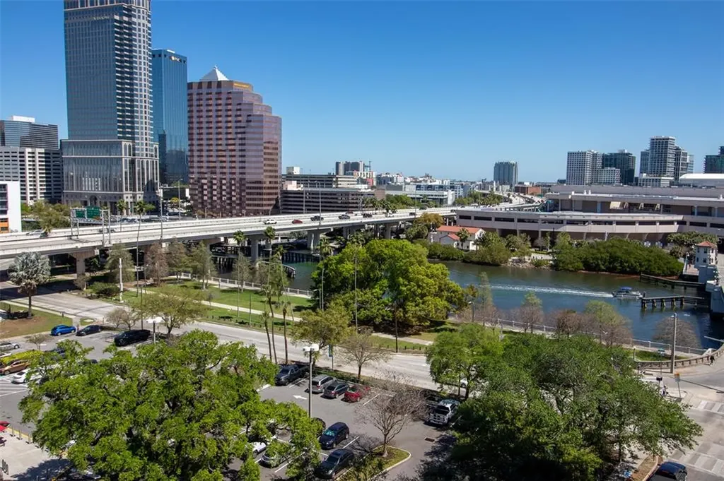 275 Bayshore Boulevard Tampa FL 33606