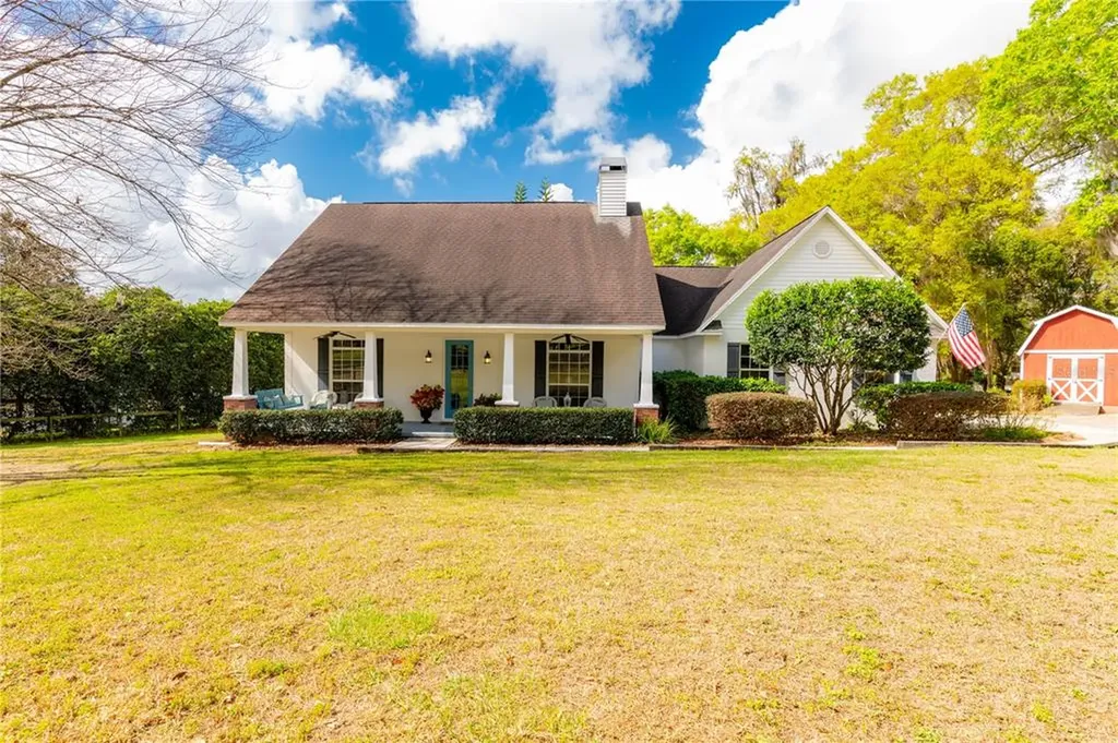 32818 Lister Road Dade City FL 33523