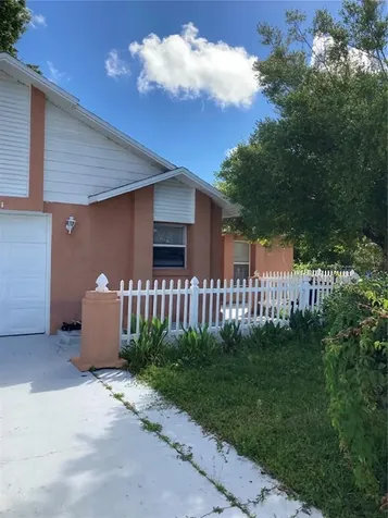814 Toledo Court Kissimmee FL 34758