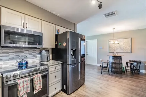 425 Mayaguez Road Polk City FL 33868