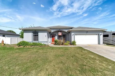 7526 Totem Avenue North Port FL 34291