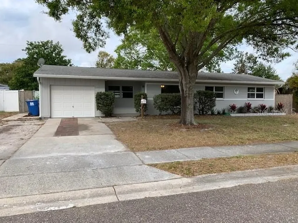 6960 16th Street N St Petersburg FL 33702