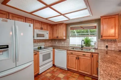 909 Woodland Drive Palm Harbor FL 34683