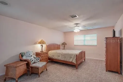 909 Woodland Drive Palm Harbor FL 34683