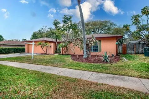 909 Woodland Drive Palm Harbor FL 34683