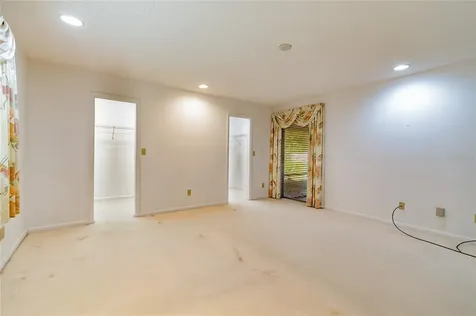 1907 Poplar Court Plant City FL 33563